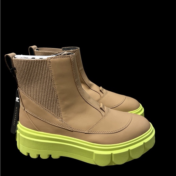 Size 8.5 - Womens Sorel CARIBOU X Waterproof Platform Chelsea Ankle Tan Boots - Picture 2 of 6